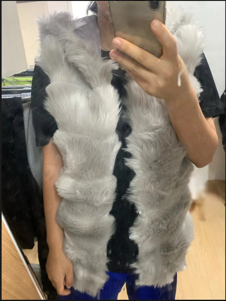 Old Fashion Women Faux Fur Vest Hooded Winter Warm Sleeveless Coats for Young Lady 241104