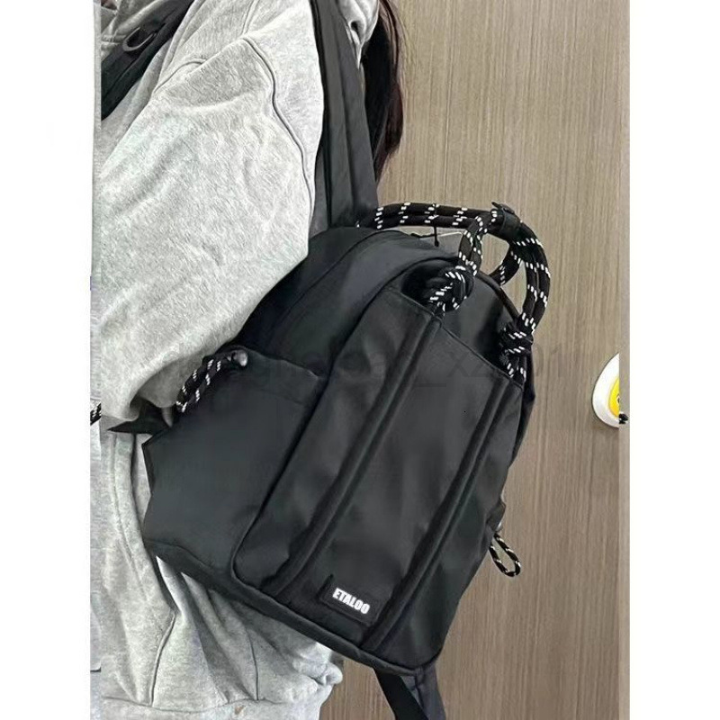 Fashion Classic Bag Designer 10a Top Nikiduncks Woman Bags Niche Rope Backpack 2024 New Versatile Casual Texture Computer
