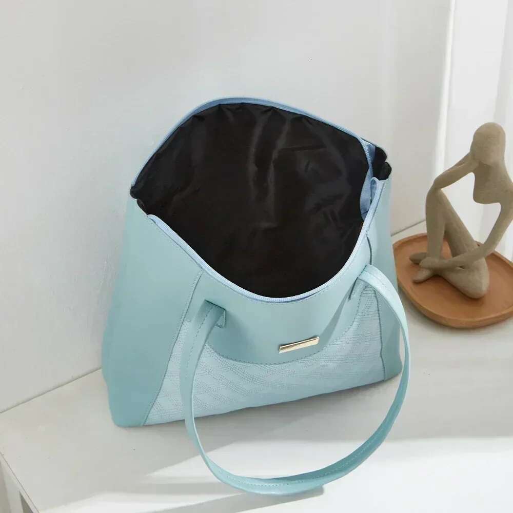 Designer Bag Autumn And Winter New Large-Capacity Bag Fashionable Simple Shoulder Commuter Versatile Armpit Bag Women Handbag Casual Tote