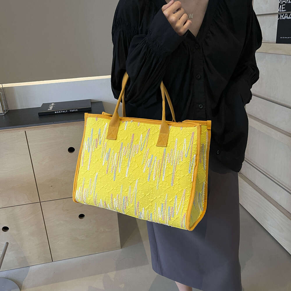 Designer Bag Large Capacity Embroidered Commuter Bag, 2024 New Leisure Hand Shopping Bag, All-In-One Tote Bag