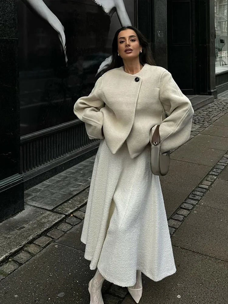 Elegant Solid Color Womens Coat Casual Loose Single Breasted Long Sleeve Coats Fashion Winter Round Neck Outerwears 241106