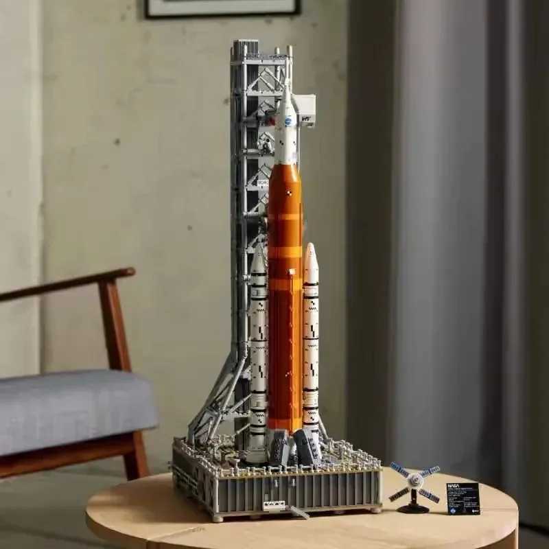 Blocks Hot Toys 2024 New 10341 Artemis Space Launch System Building Blocks Mars Exploration Model Building Blocks Childrens Adult ToysY241106VDTW