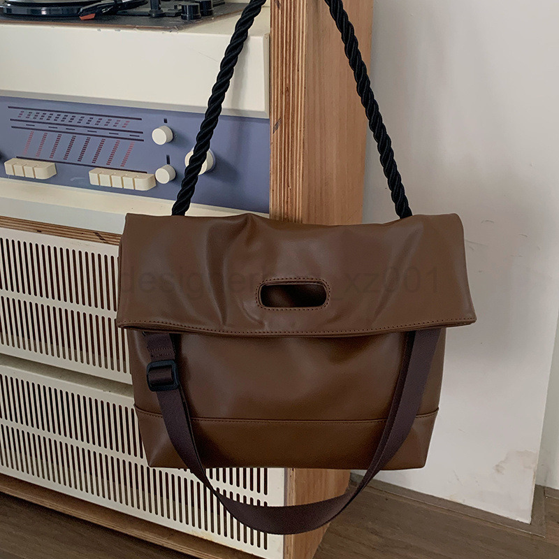 Fashion Classic Bag Designer 10a Top Nikiduncks Woman Handbagevening Bags Simple Soft Leather Commuting Tote with Design Crossbody 202