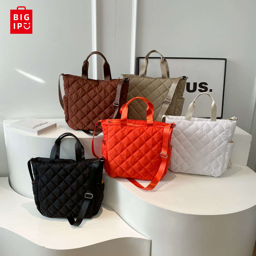 Designer Bag A Lady Fashion Trend Tote Bag, Rhombus Cotton Bag, Suitable For Daily Work, Commuting And Shopping