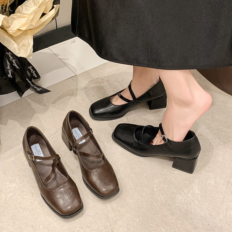 2024 Spring and Autumn New Shallow Single Shoes for Women's Style French High Heels Thick Heels Square Head Mary Jane Small Leather Shoes