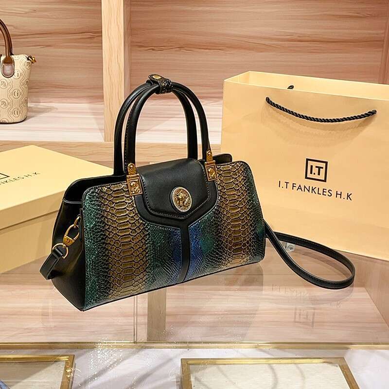 Designer Bag Light Luxury Brand Women's Handbag Large Capacity Crossbody Bag 2024 Autumn And Winter New Designer High-End Shoulder Bag