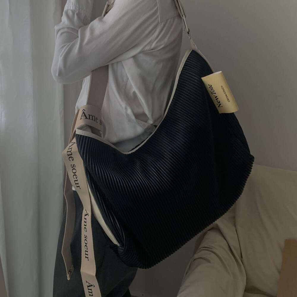 Creamcouch Manlaysian Minority Brands Cakebag Large-Capacity Ultra-Fiber Leather Bucket Pleated Ttter Bag For Women
