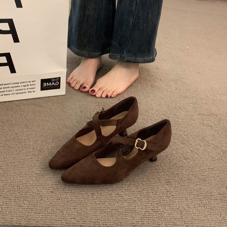 Cross strap low heel red single shoe women's 2024 spring and autumn temperament matching skirt niche evening Mary Jane shoes