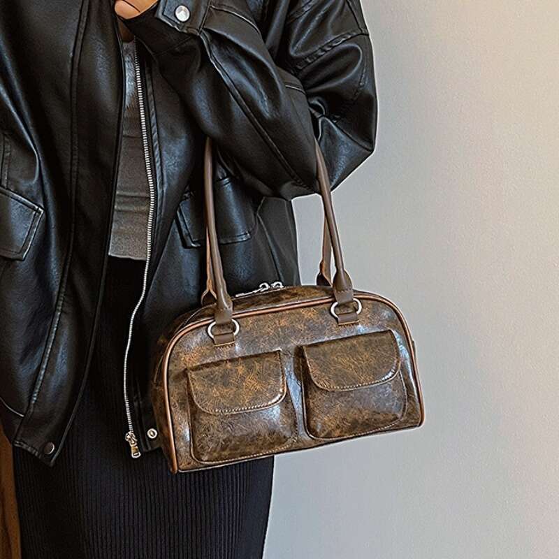 Designer Bag 2024 New Niche Retro Women's Shoulder And Underarm Bag Casual Zipper Horizontal Portable Small Square Bag