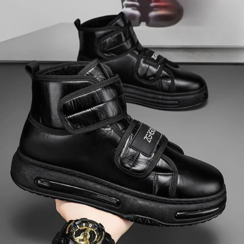 2025 New Designer Men's Snow Boots Winter Outdoor Anti Slip Snow Boots Retro Warm Sports Air Cushion Casual Men's Shoes