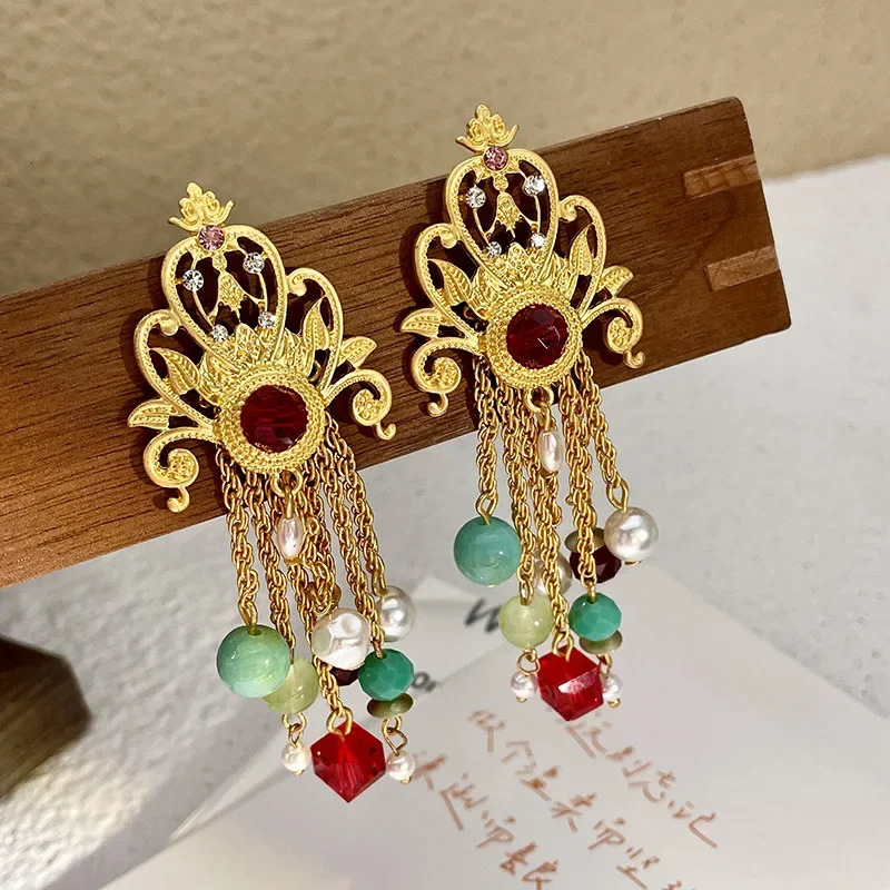 Style Earrings for Women Vintage Jewelry Crystal Pearl Pendant Tassel Earings Female 241105
