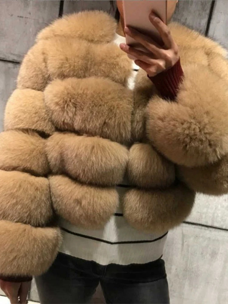 Elegant Faux Fur Short Coat Women Oneck Crop Long Sleeve Artificial Fox Fluffy Lady Jacket Autumn Winter Female Outwears 241104