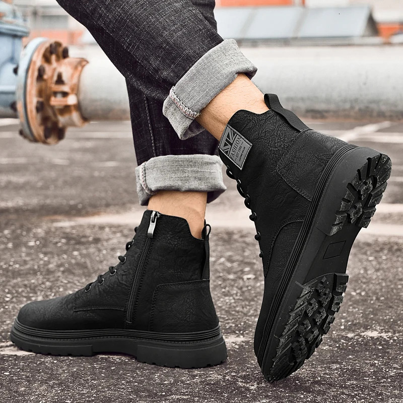 2025 New Genuine Leather Men's Winter Designer Warm Deert Men's Plush Snow Large Ankle Boots Outdoor Leisure Work High Top Shoes