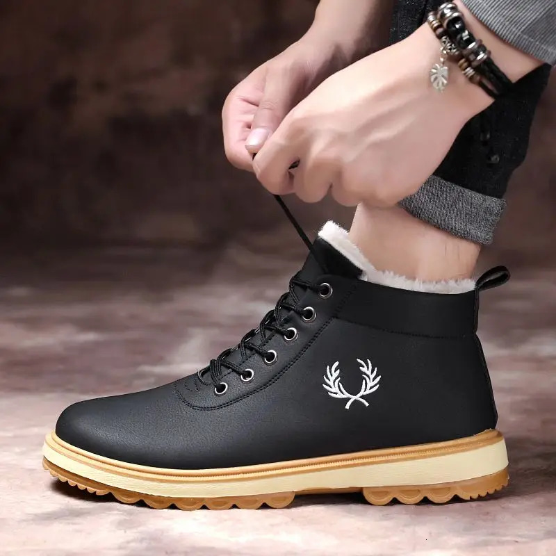 Men's Snow Boots Trendy 2025 Male Shoes Winter Warm Cheap Designer Footwear Y2k Fashion Size 45 New 44 Non Slip Comfortable Sale