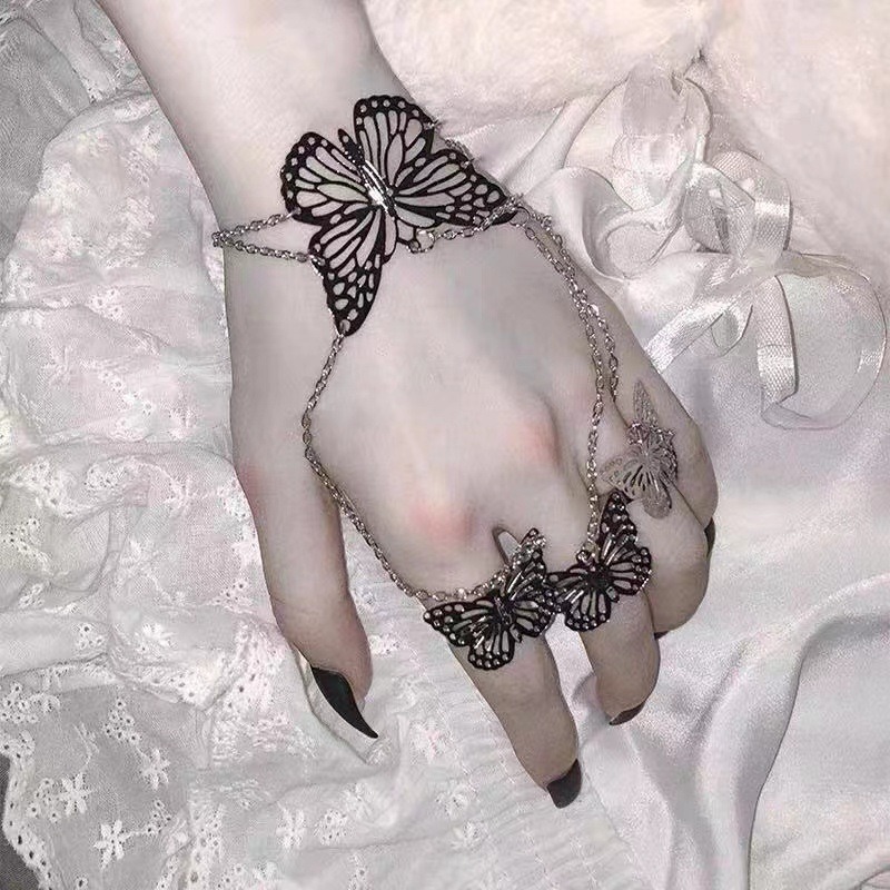 Internet Celebrity Japanese and Korean Fashion Instagram Style Bracelet Simple and Personalized Women's Hollow Bracelet Butterfly One-piece Ring