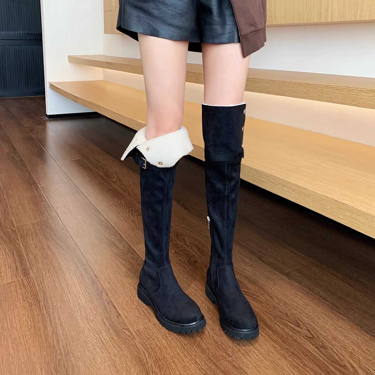 CMM Knee High Knight Boots Thick Soles and Plush Long Boots Versatile for Autumn and Winter