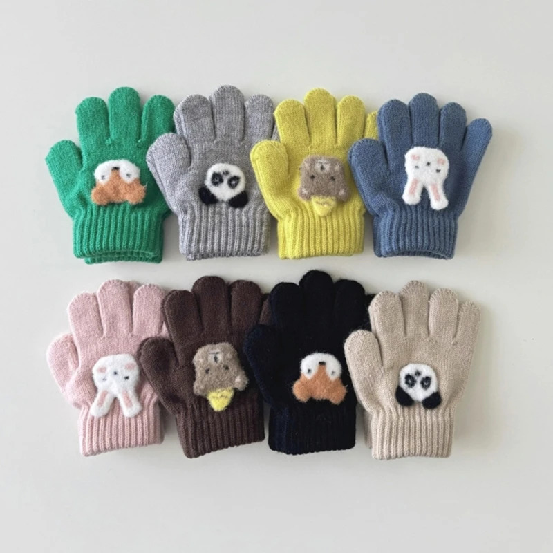 Childrens knitted gloves fashionable gloves soft breathable and warm gloves suitable for neutral from 3 to 6 years old 241106