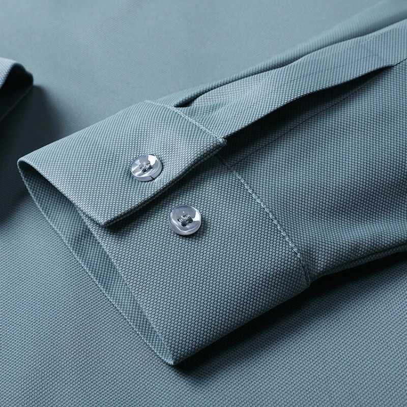 Metabolic men can wear solid color business casual clothes suitable for daily wear of T-shirts. M-4XL W241106