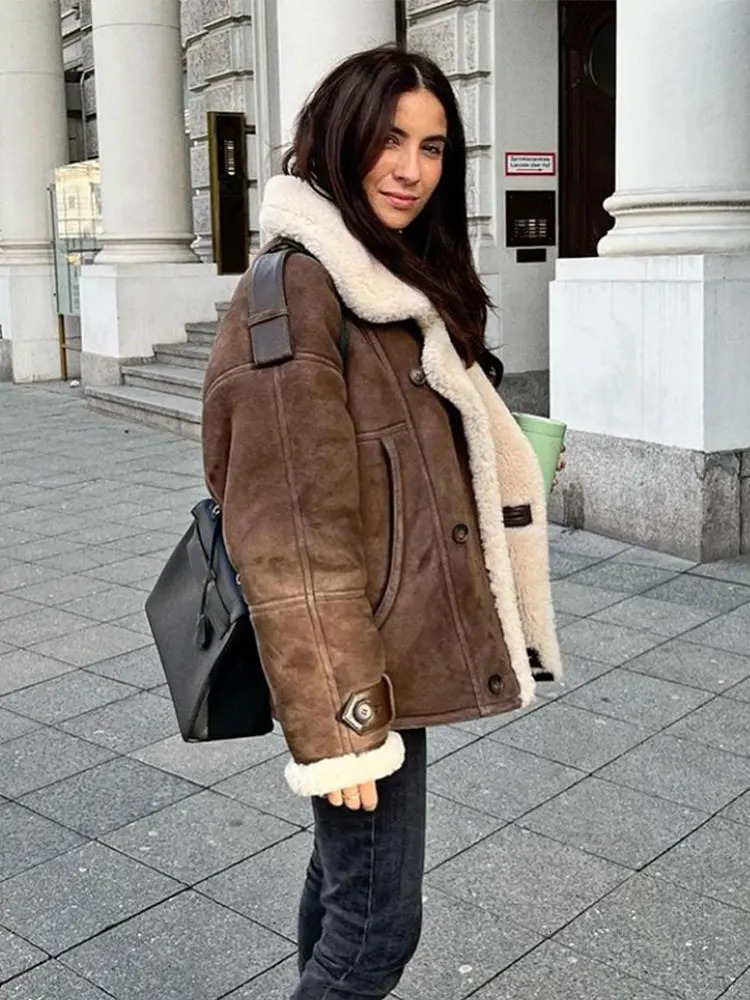 Vintage Khaki Faux Leather Warm Thick Fluffy Coat Women Long Sleeve Big Lapel Single Button Outerwear Autumn Winter Lady Jacket 241106
