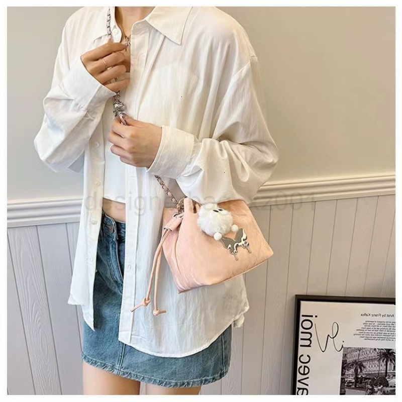 Bag Designer Fashion Classic 10a Top Nikiduncks Woman Handbagevening Bags This Years Popular for Women 2024 New Summer Butterfly Bucket