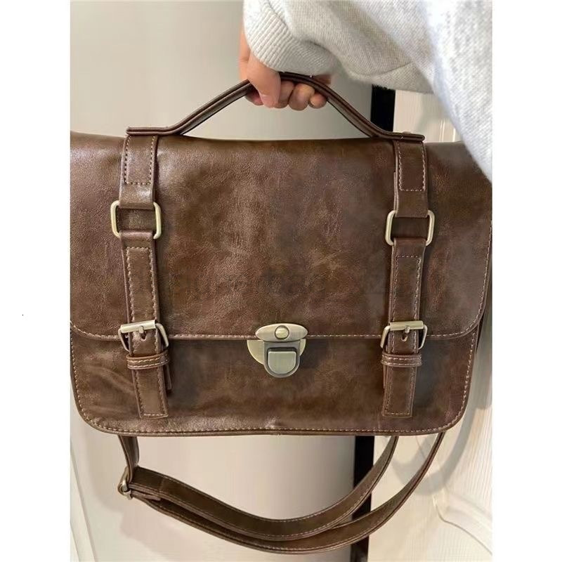 Classic Designer Bag Fashion 10a Top Nikiduncks Woman Handbagevening Bags Autumn and Winter Postal Backpack Commuting Crossbody