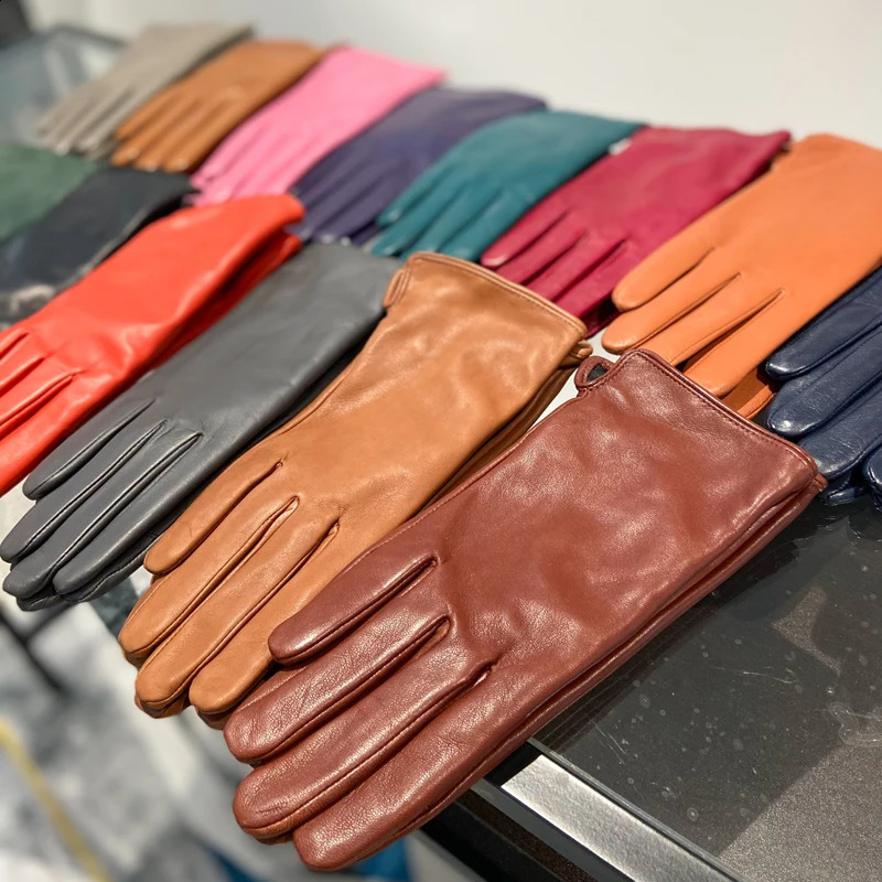 Womens elegant leather wool lining winter goat skin touch screen casual cycling warm short gloves 241105