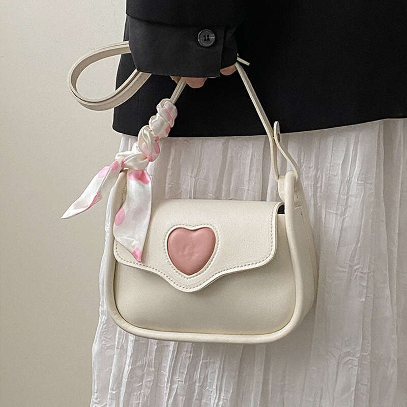 Designer Bag New Design Sling Bag Women Korean Style Cute Shoulder Bag Soft Leather Crossbody Bag Underarm Bag