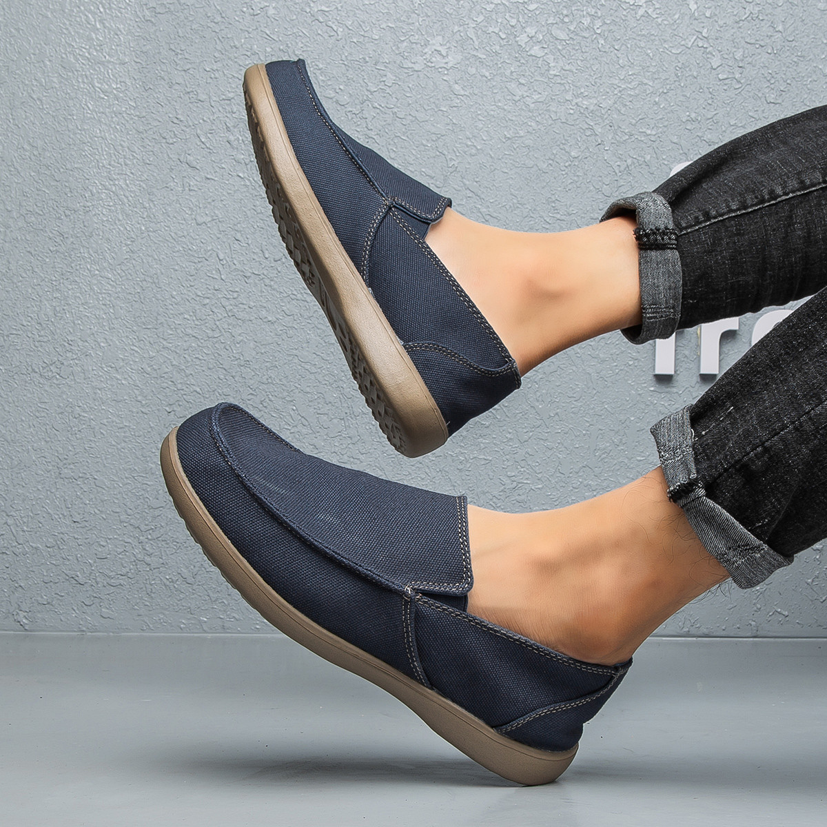 Plus Size Casual Low Top Sneakers, Men's Breathable Lace-up Athletic Sports Shoes 4