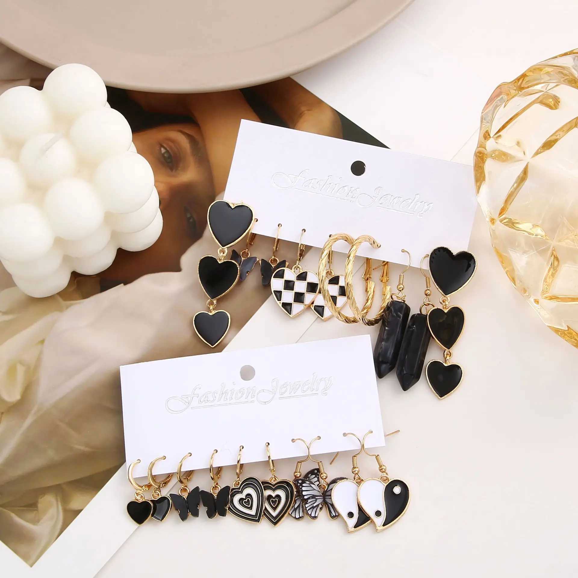 Fashionable Black Pendant Earring Set Suitable for Warm Chessboard Ladies Taiji Warm Earrings 2023 Fashion Jewelry Gift X241106