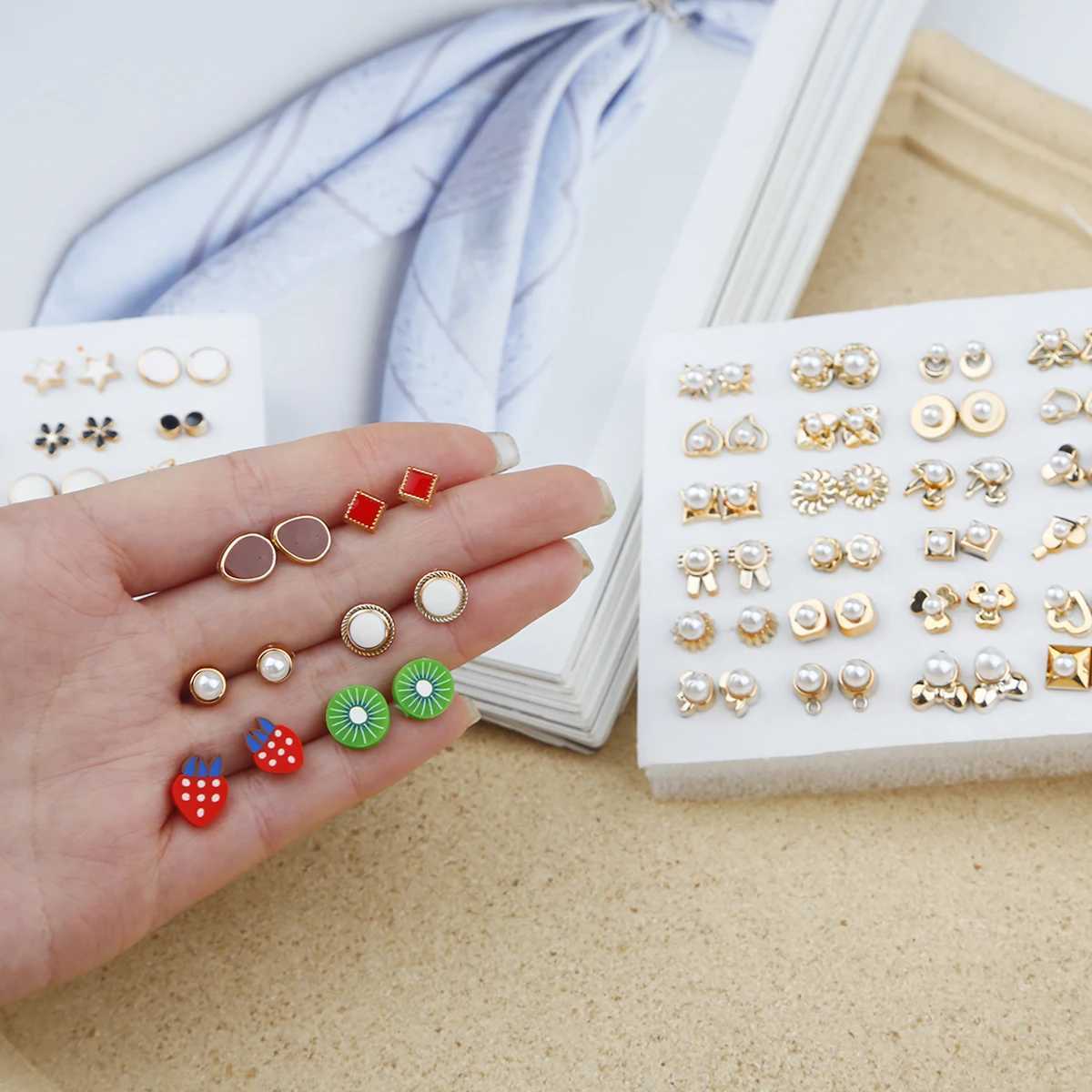 18/36/100 Hybrid Style Water Diamond Suower Geely Star Moon Plastic Stud Earring Set X241106