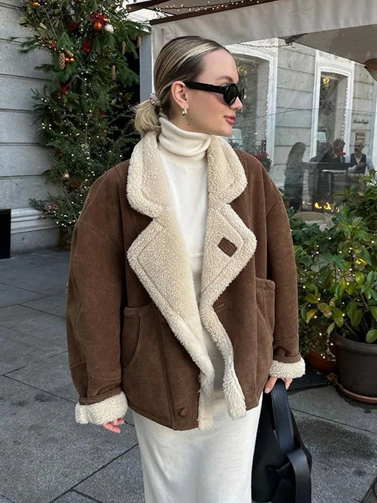 Fashion Lamb Wool Women Coat Patchwork Full Sleeve Lapel Female Jacket 2024 Elegant Winter Warm Thicken Pocket Lady Overcoat 241106