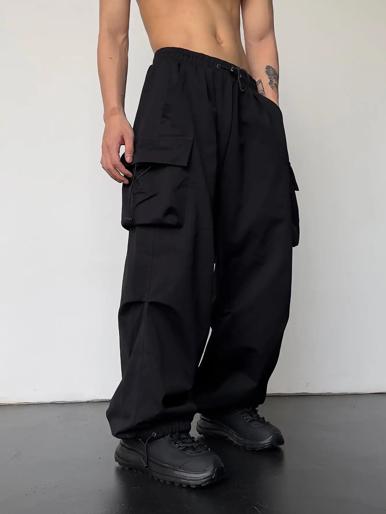 Trendy Y2K Solid Cargo Pants Mens Multi Flap Pocket Trousers Loose Casual Outdoor Pants Mens Work Pants Outdoors Streetwear 241106