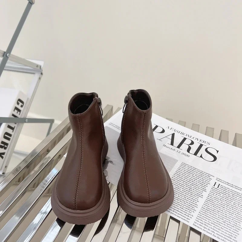 Kid Shoe Child Fashionable Short Boot Simple Girl Single Boot Soft Sole Leather Shoe Anti Slip Bare Boot Winter Casual Shoe 241106