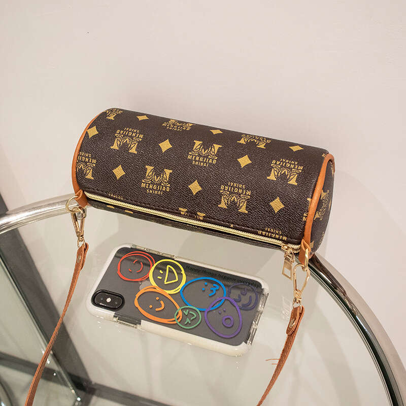 Designer Bag New Vintage Letter Printing Cylinder Bag Elegant And Elegant One Shoulder Crossbody Bag Crossbody Bags For Women
