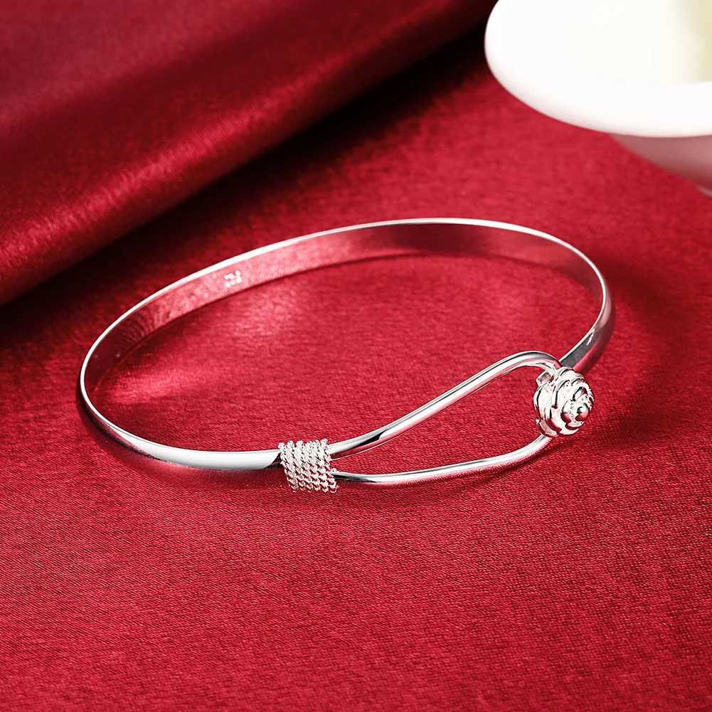 High quality 925 sterling silver charm flower necklace earrings bracelet jewelry suitable for warm retro sets wedding gift trends cute X241106