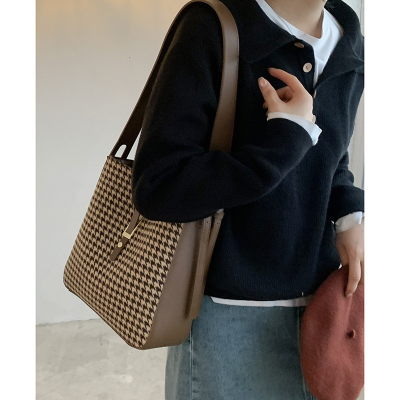 Fashion Classic Bag Designer 10a Top Nikiduncks Woman Handbagevening Bags Bucket for Women New Trendy and Fashionable Niche Versatile L