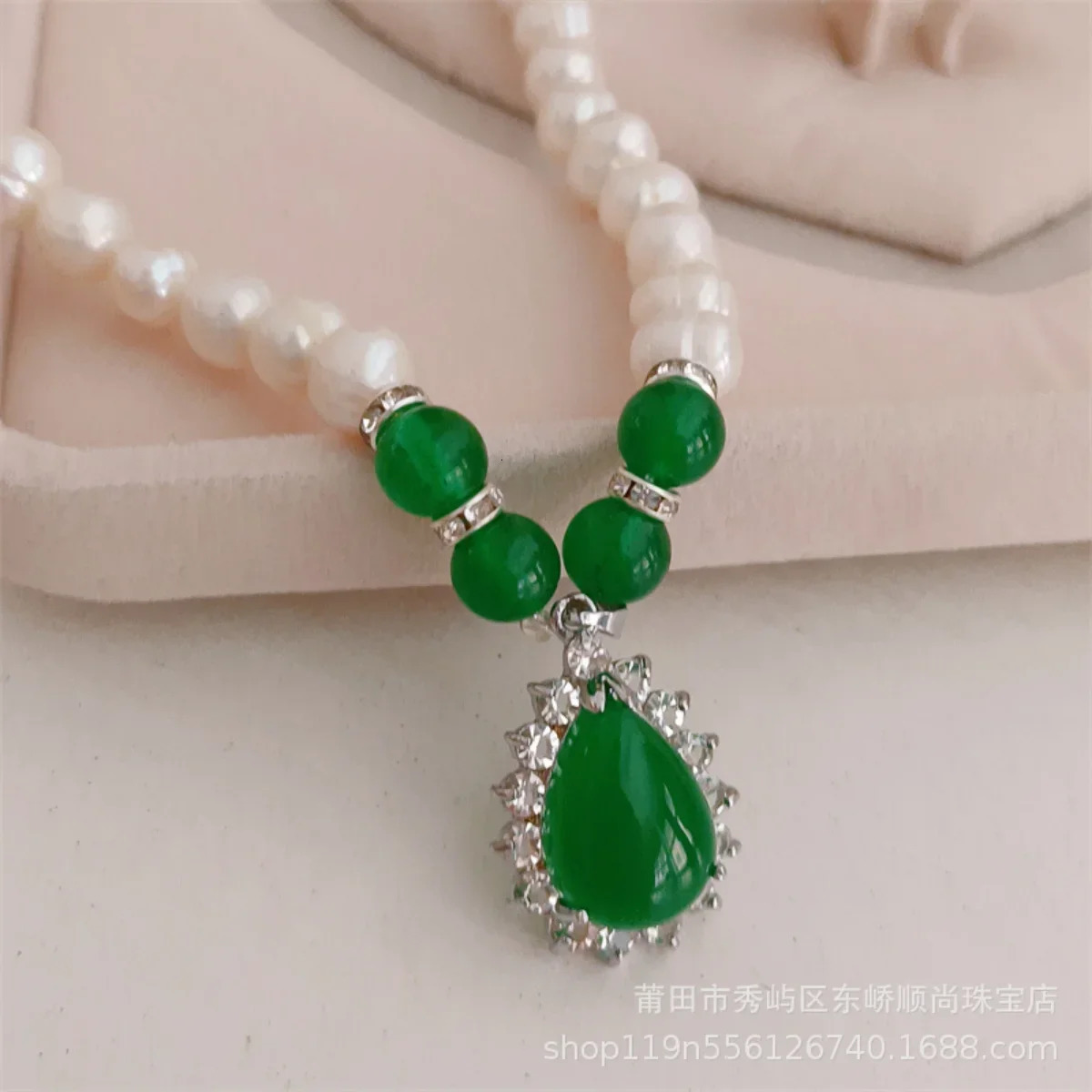 8-9mm Near Round Natural Freshwater Pearl Necklace Red/Green Water Drop Chalcedony Bracelet for Mothers Jewelry Set 241106