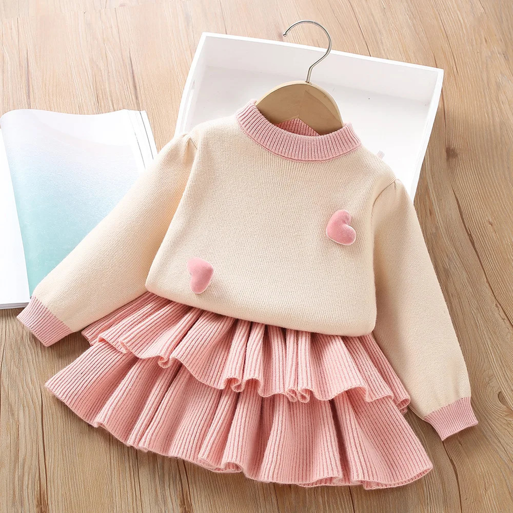 2024 Girls Autumn Dress Bow Korean Edition Childrens Set Baby Foreigner Knitted Cardigan Two Piece Set 2-8 Year Old Top and Bot 241106