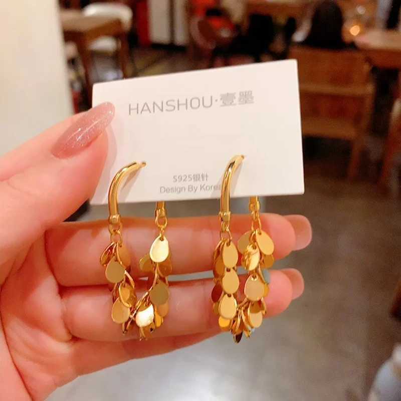 Retro solid color metal U-shaped tassel sequin earrings simple temperature drop shaped earrings unusual accessories for party girls X241106