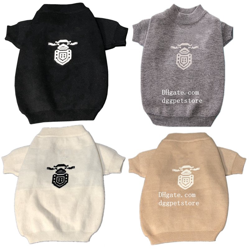 Designer Dog Clothes Brand Dog Apparel Dogs Knitted Sweaters Classic Cable Knit Pet Jumper Coat Warm Sweatershirts Outfits for Doggy Cats in Autumn Winter XS A372