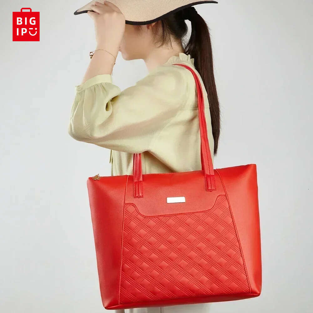 Designer Bag Autumn And Winter New Large-Capacity Bag Fashionable Simple Shoulder Commuter Versatile Armpit Bag Women Handbag Casual Tote