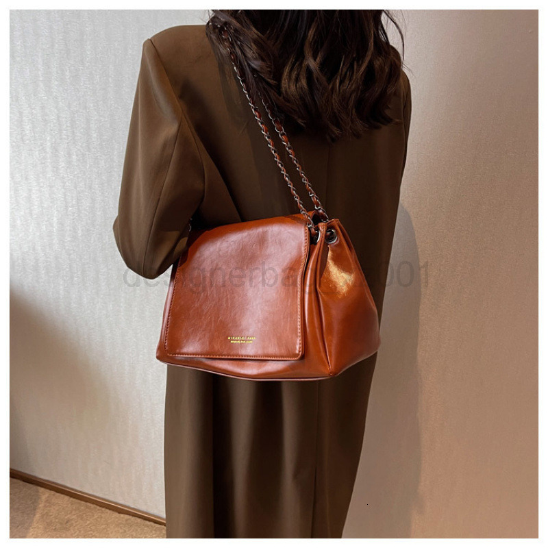 Leather Tote Bag Designer Fashion Classic 10a Top Nikiduncks Woman Handbagevening Bags Large Capacity New Fashionable Autumn And Winter Should Saddle 