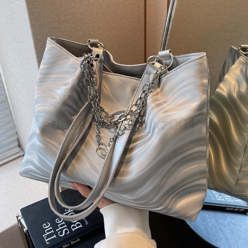 Bag Designer Fashion Classic 10a Top Nikiduncks Woman Handbagevening Bags Large Capacity for Women 2024 New Texture Versatile Shoulder
