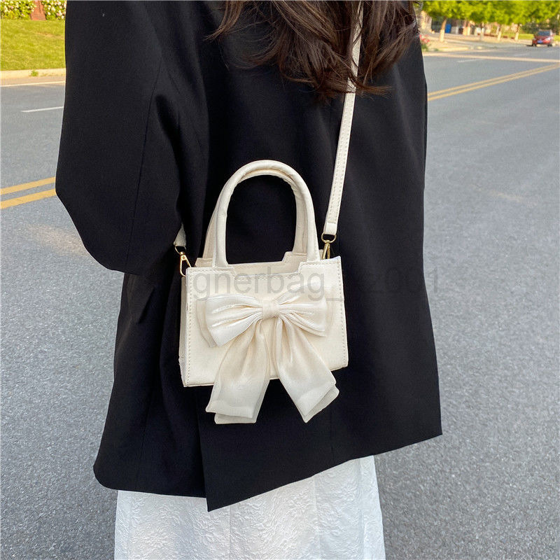 Bag Designer Fashion Classic 10a Top Nikiduncks Woman Handbagevening Bags 2024 New Korean Style Ins Trendy Fairy Bow Versatile Crossbod