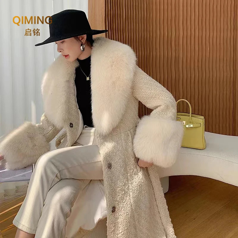 Winter faux fur collar and cuff set womens fluffy shawl jacket accessories warm and fashionable fake fox fur scarf 241106
