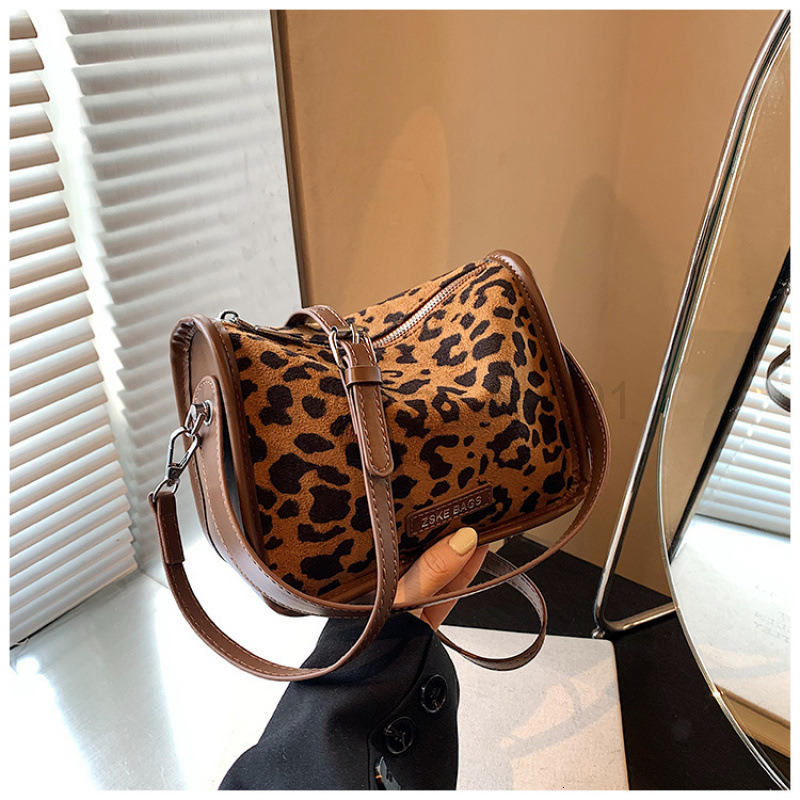 Bag Designer Fashion Classic 10a Top Nikiduncks Woman Handbagevening Bags Popular Niche 2024 New Autumn and Winter Versatile Crossbody