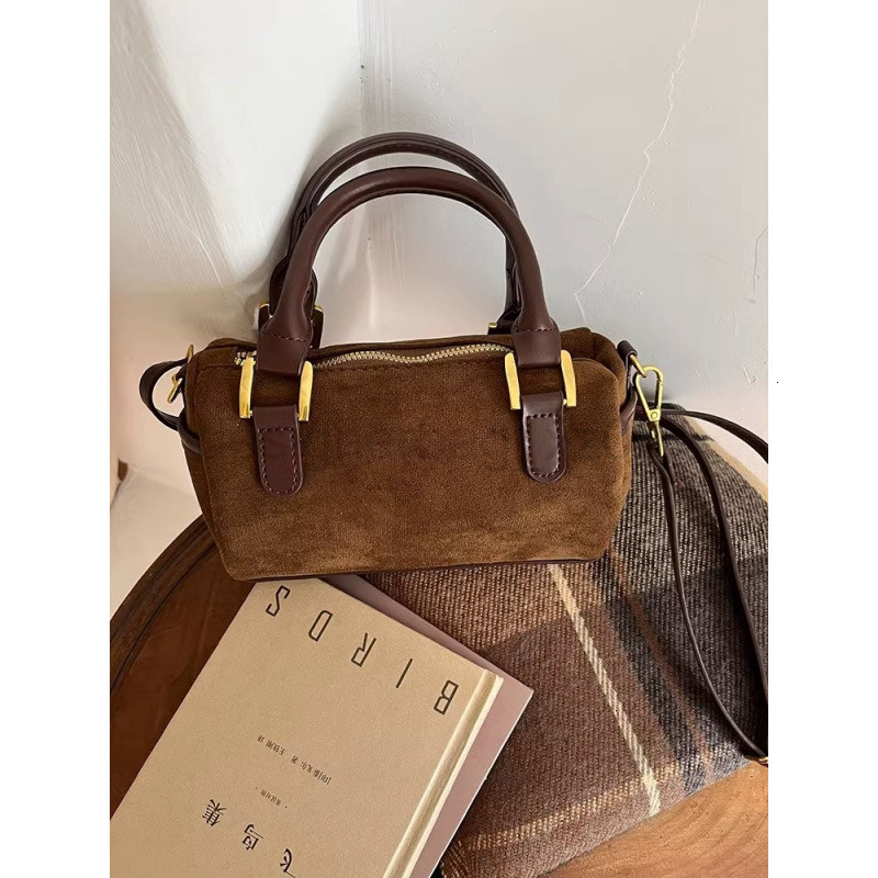 Classic Designer Bag Fashion 10a Top Nikiduncks Woman Handbagevening Bags Popular Small 2024 New Womens Autumn and Winter Versatile Han