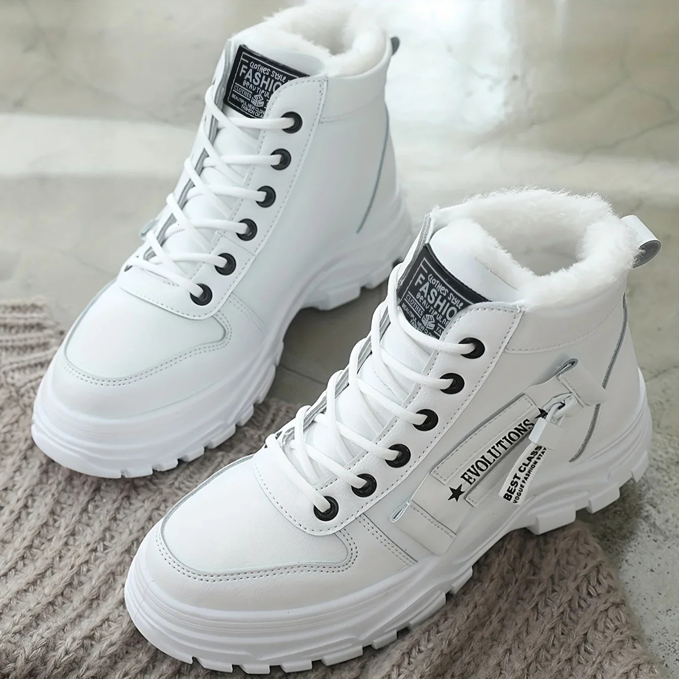 Couple Style Designer Women's Sports Shoes Casual High Top Women's 2025 Winter Plush Warm Thick Lace Up Men's Sports Shoes Size 45