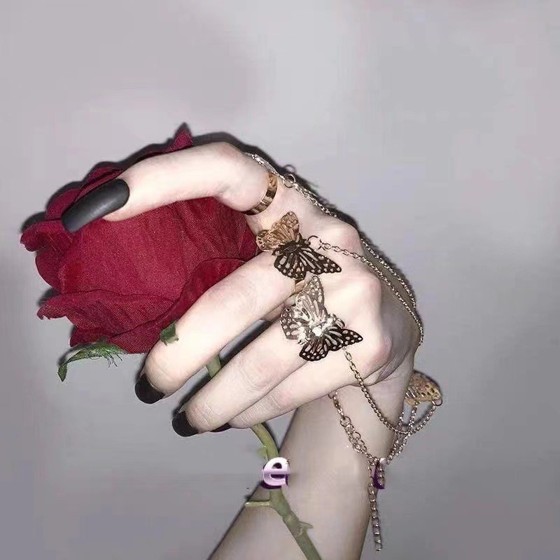 Internet Celebrity Japanese and Korean Fashion Instagram Style Bracelet Simple and Personalized Women's Hollow Bracelet Butterfly One-piece Ring