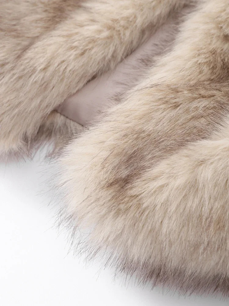Elegant Faux Fur Coats for Women Long Sleeve Cardigan Fluffy Jacket Female y High Street Lady Coat 241104